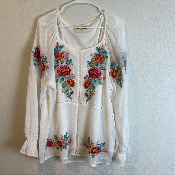 Savanna Jane Floral Embroidered Swiss Dot Top - Picture 3 of 16